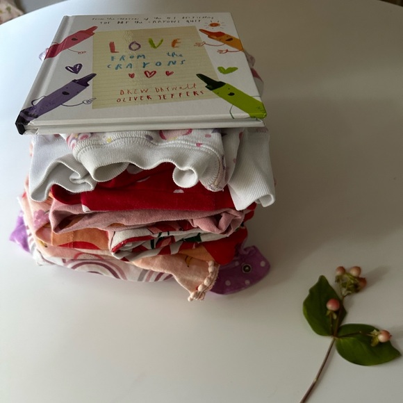 Fun Funky Patterns Baby Clothing Bundle - Picture 2 of 11